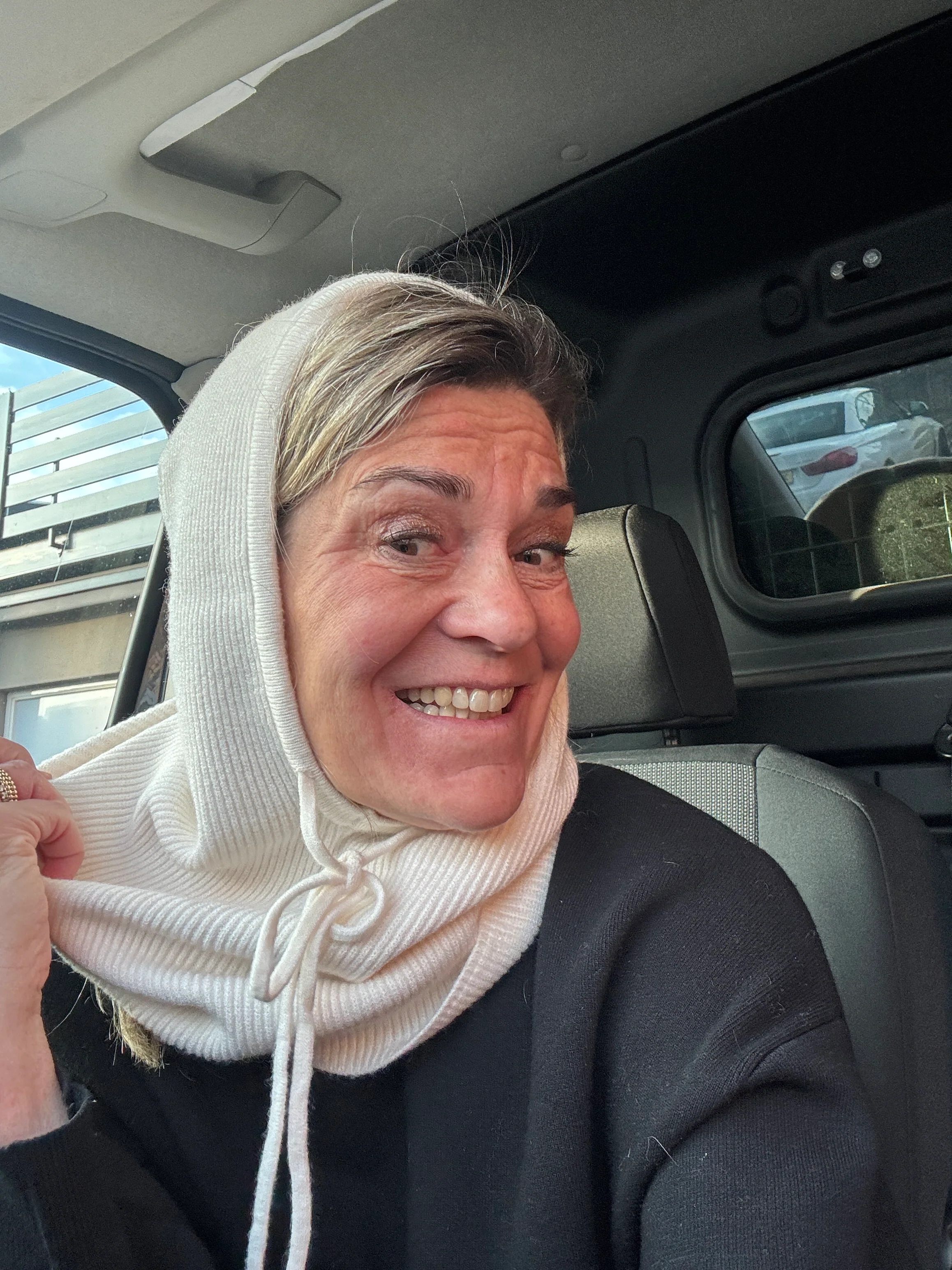 Balaclava - Irma - Image 5